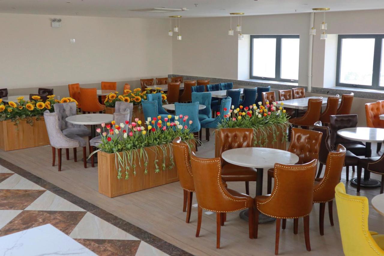 Atp Galaxy Hotel & Apartment Danang 外观 照片